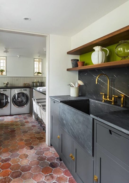 25 Useful Laundry in Kitchen Design Ideas