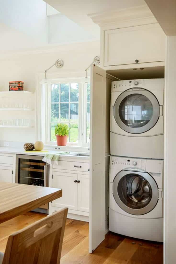 Sometimes there’s not enough room for a full blown laundry room, so here are great and useful laundry in kitchen design ideas that you may find interesting.
